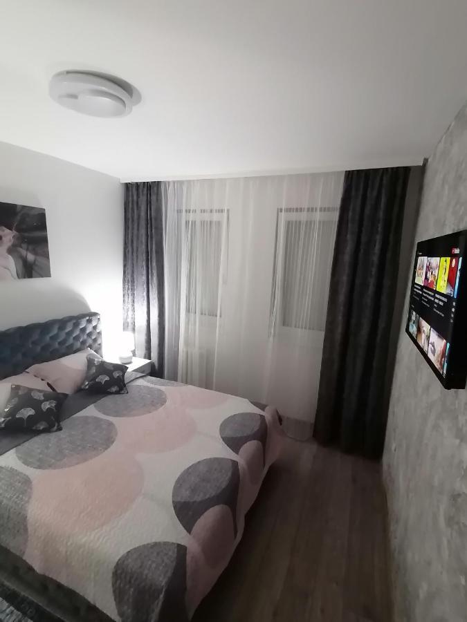 Jm Apartman ชาชาค ภายนอก รูปภาพ