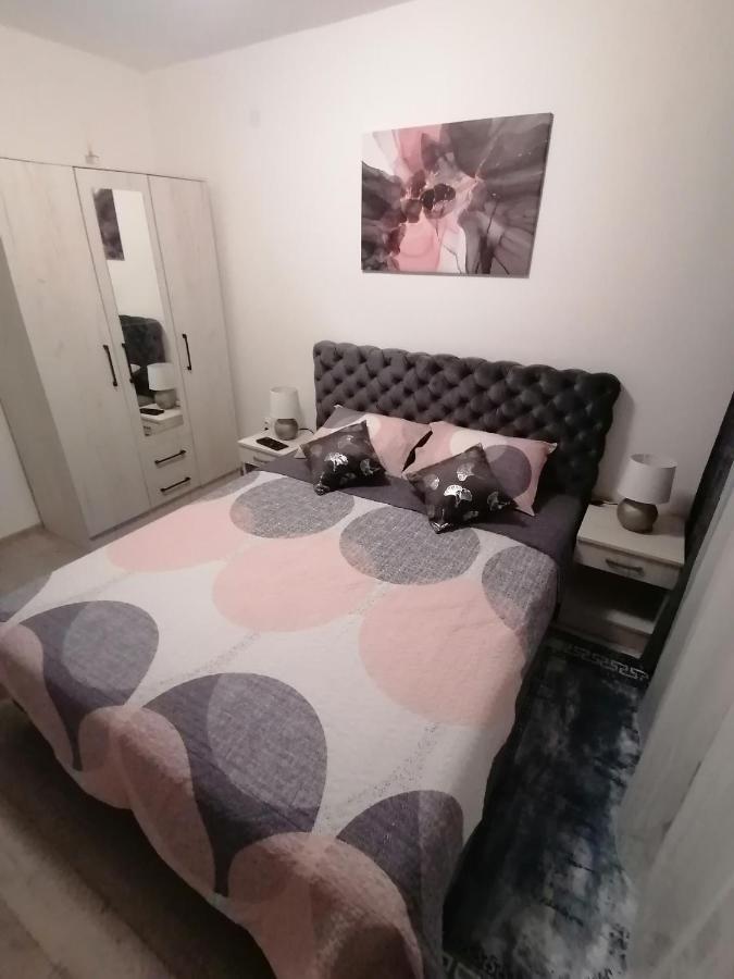 Jm Apartman ชาชาค ภายนอก รูปภาพ